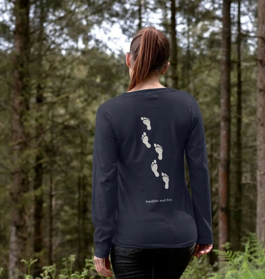 Barefoot and Free Women’s Long-Sleeved Top Navy Eco-friendly organic cotton women’s barefoot lifestyle shirt
