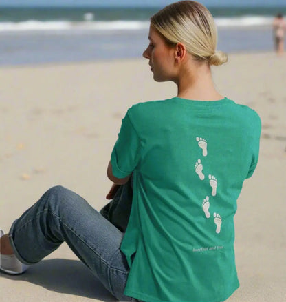 Women’s barefoot and free graphic tee sea grass green