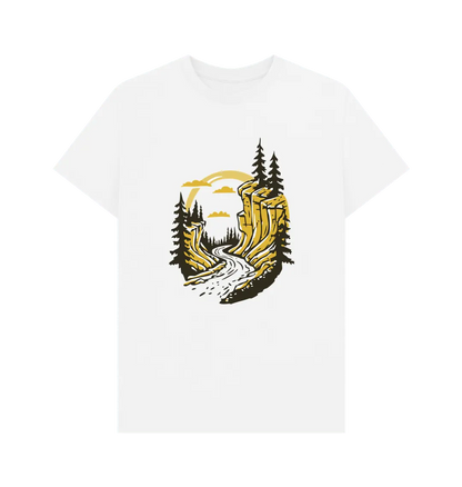 Sustainable men’s mountain hiking tee with winding path motif