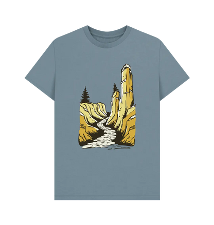 Organic cotton men’s mountain hiking shirt with outdoor artwork