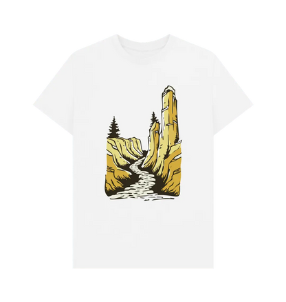 Organic cotton men’s mountain hiking shirt with outdoor artwork