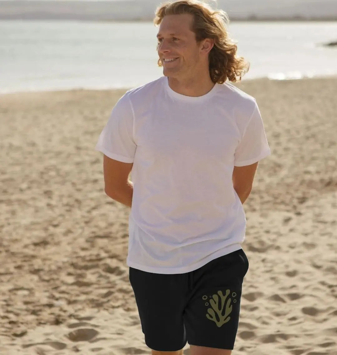 Men’s reefside jogger shorts with seaweed and coral reef graphic in black